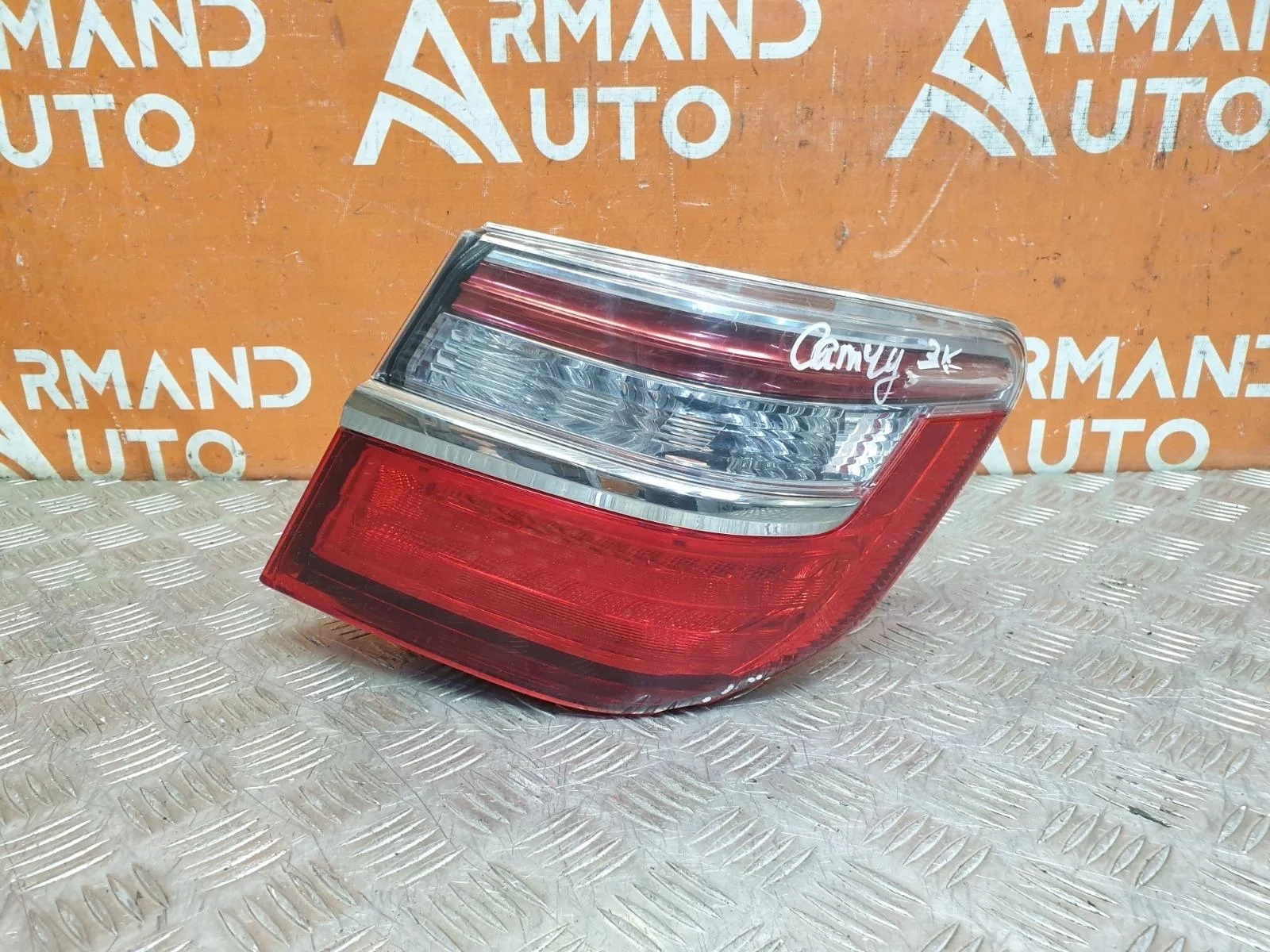 Фонарь внешний Toyota Camry 2014-2018 8155133611 7 XV50, правый