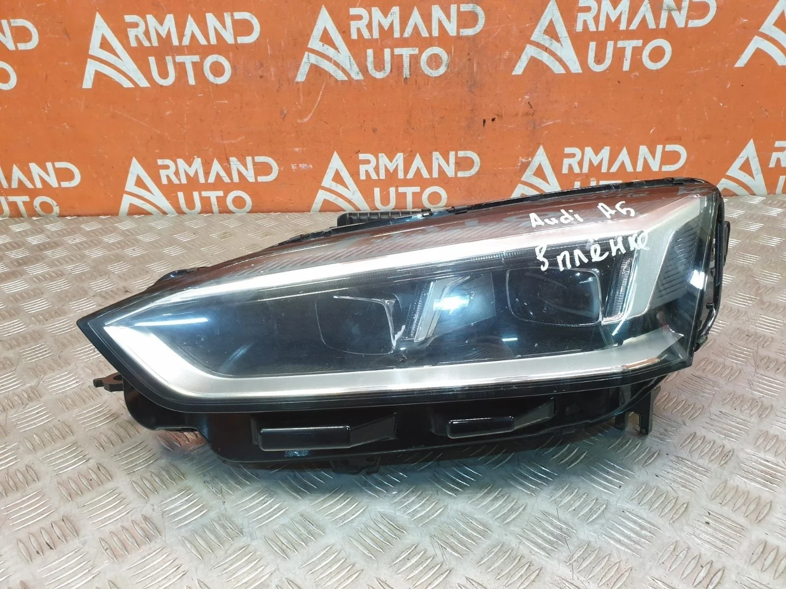 Фара Audi A5 2016-2025 8W6941773D 2 F5, левая