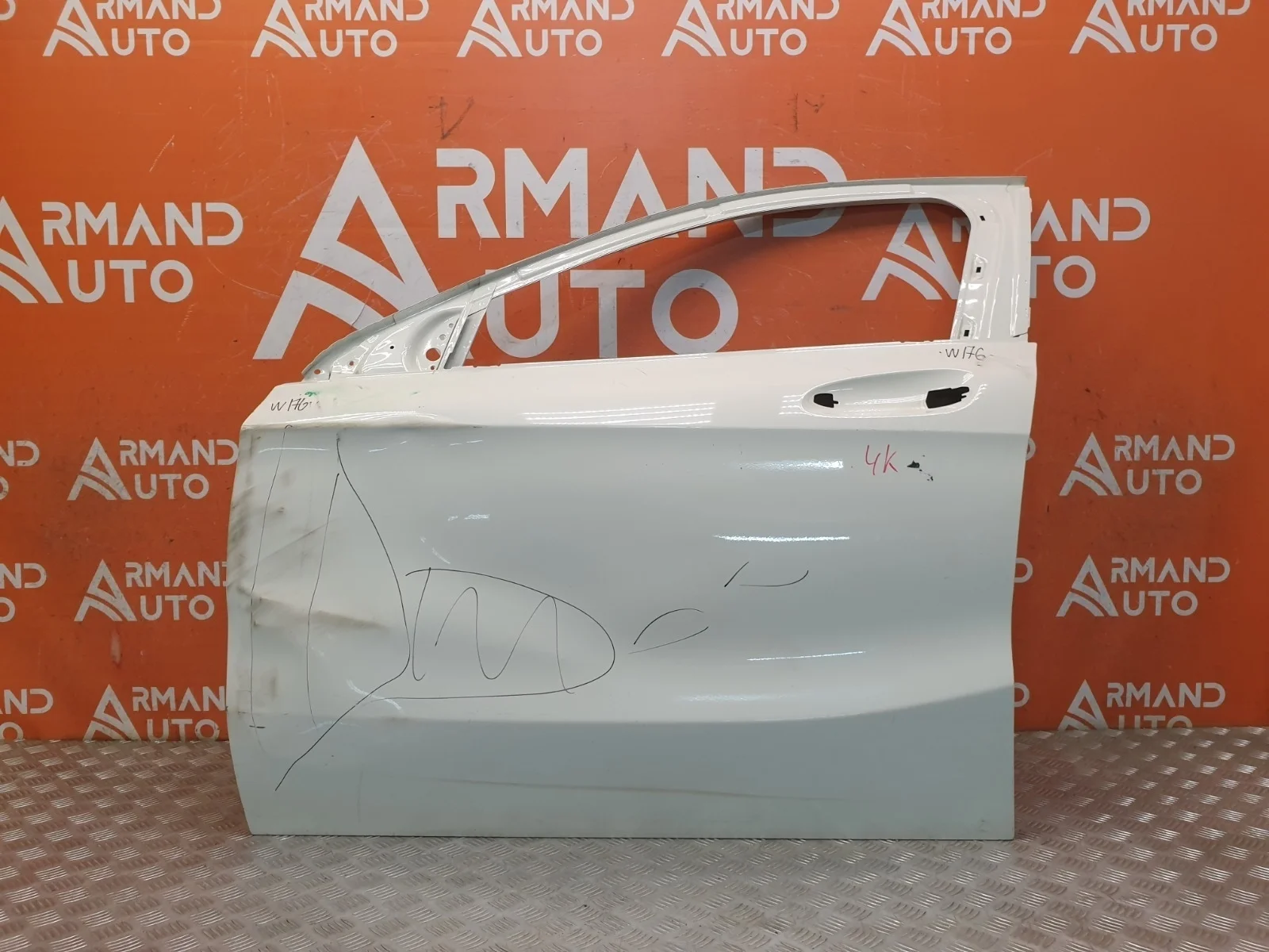 Дверь Mercedes A-Class 2012-2018 A1767200105 W176, передняя левая