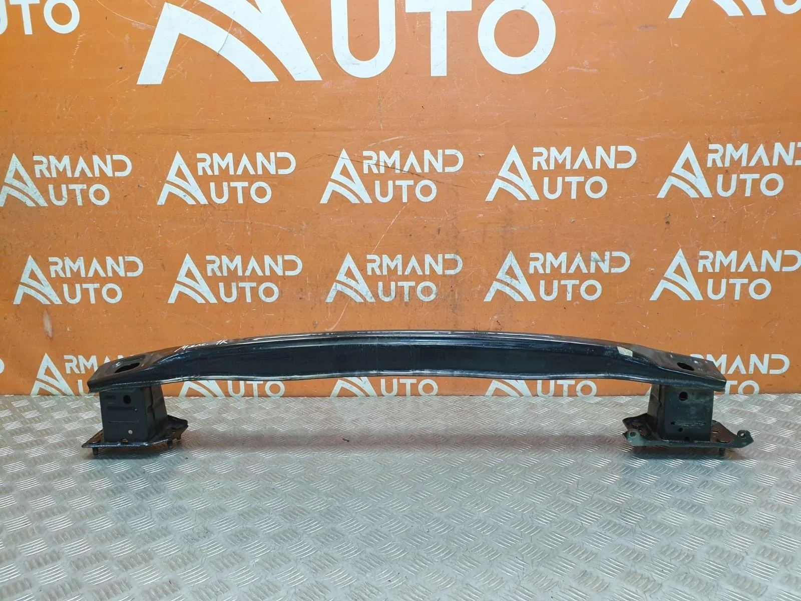 Усилитель бампера Mercedes C-Class 2014-2021 A2056100014 W205, задний