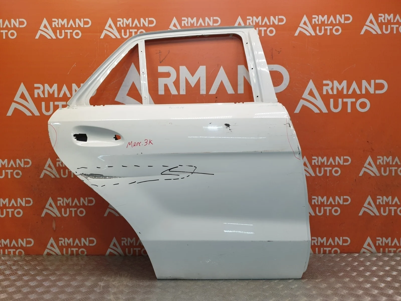 Дверь Mercedes M ML GLE-Class 2011-2018 A1667300205 W166, задняя правая