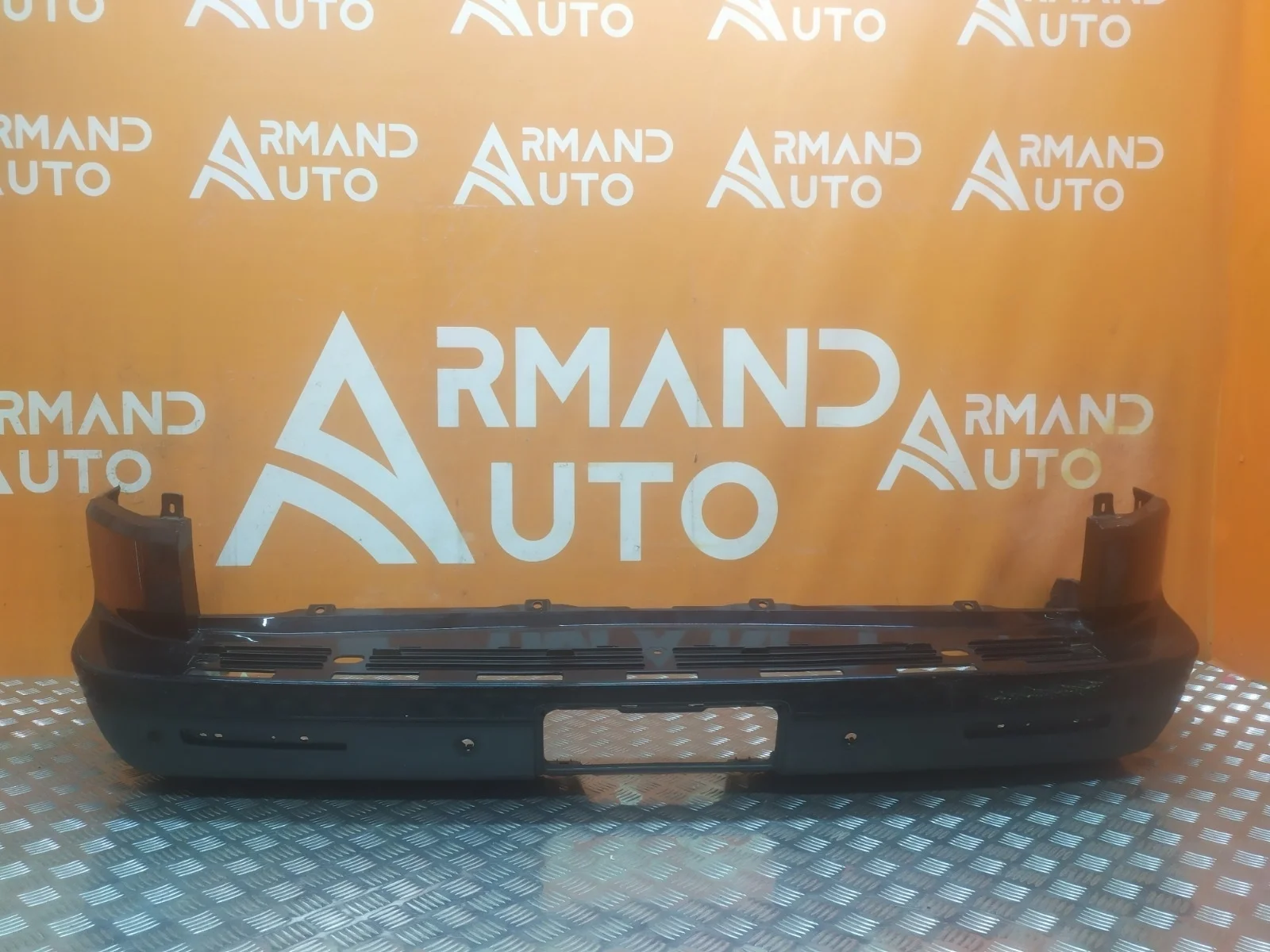 Бампер Land Rover Discovery 2009-2016 LR015463 4, задний