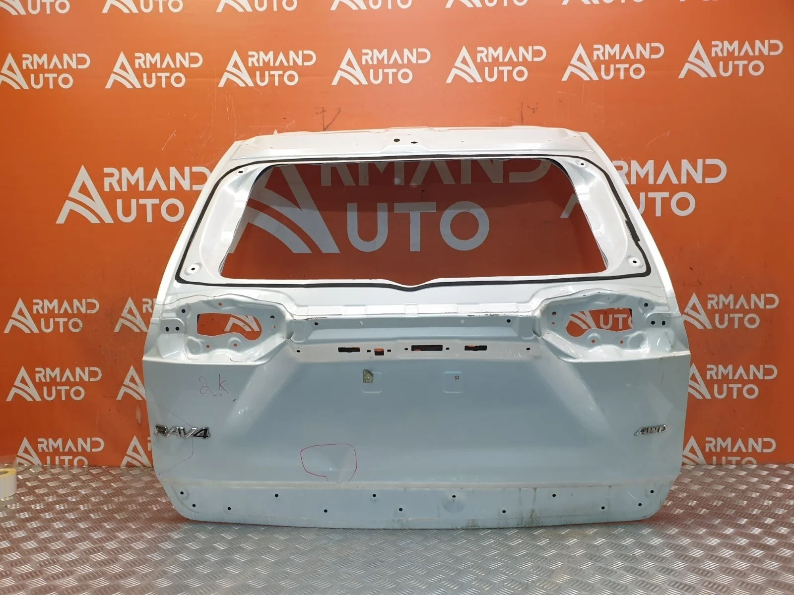 Дверь багажника Toyota RAV4 2018-нв 670050R370 5 XA50