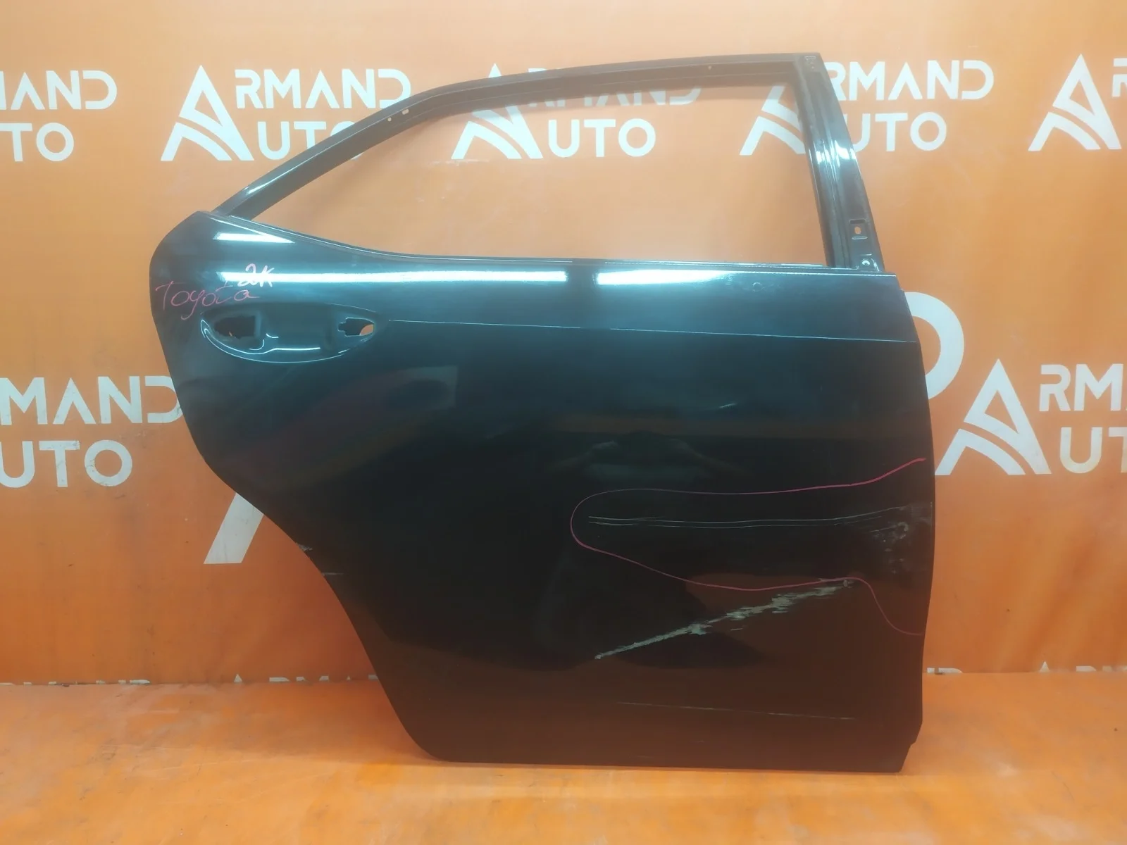 Дверь Toyota Corolla 2012-2019 6700302410 11 E180, задняя правая