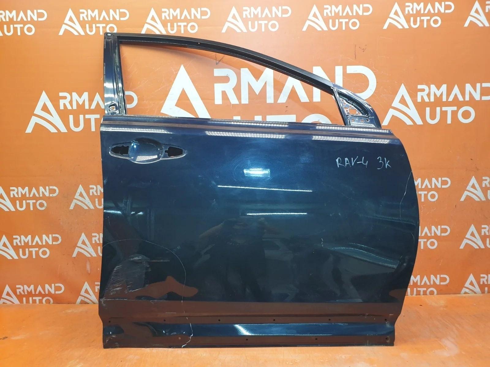 Дверь Toyota RAV4 2012-2019 670010R080 4 CA40, передняя правая