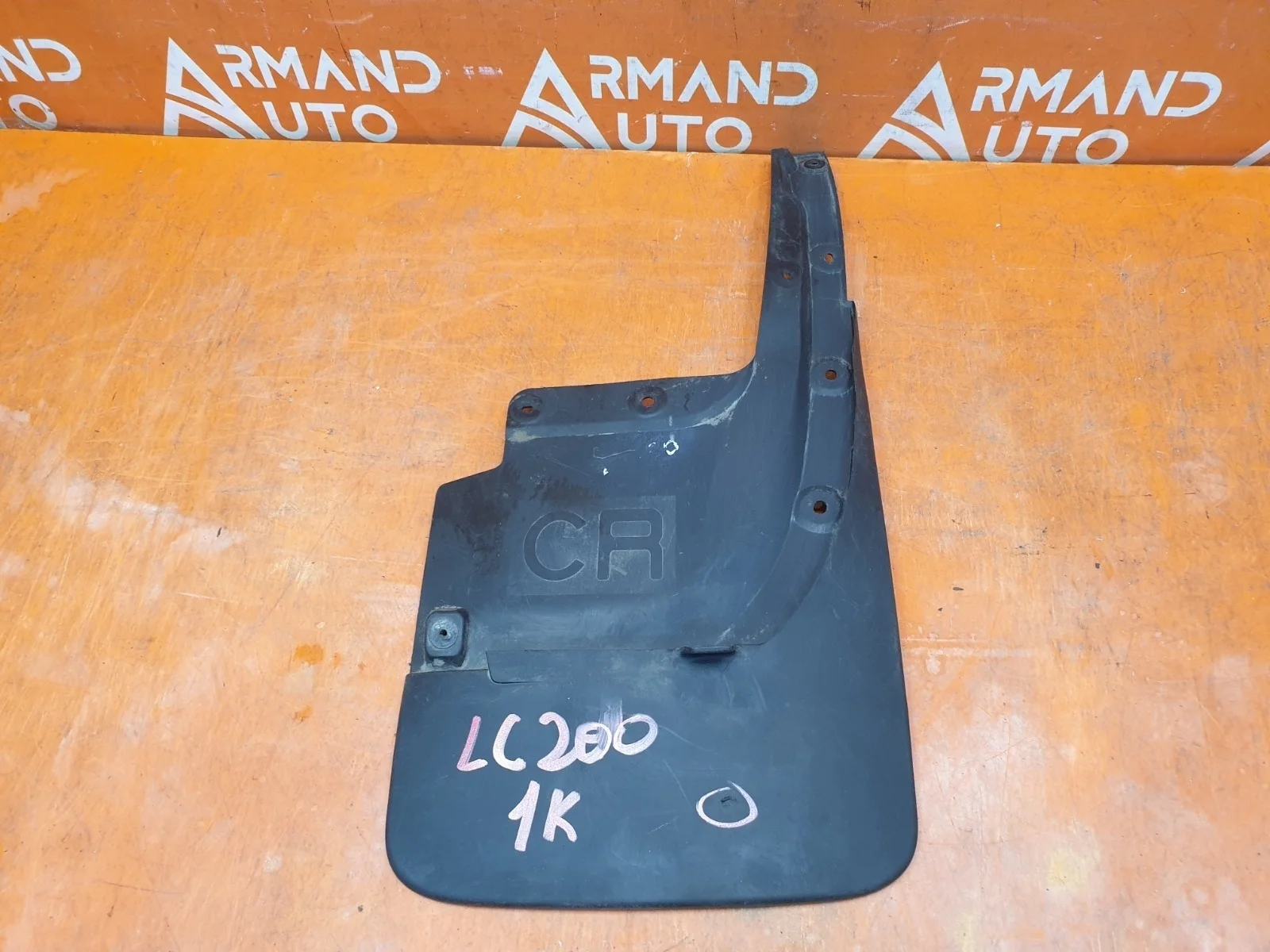 Брызговик Toyota Land Cruiser 2015-2021 7662560350 200, задний правый