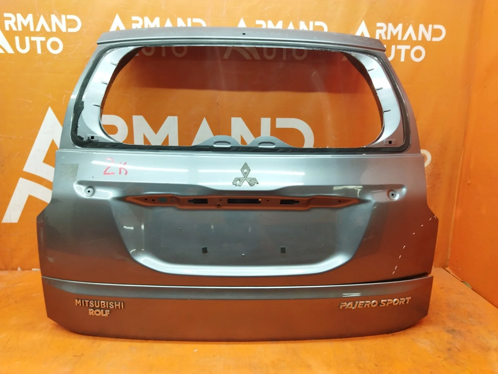 Дверь багажника Mitsubishi Pajero Sport 2015-2021 5801B685 3