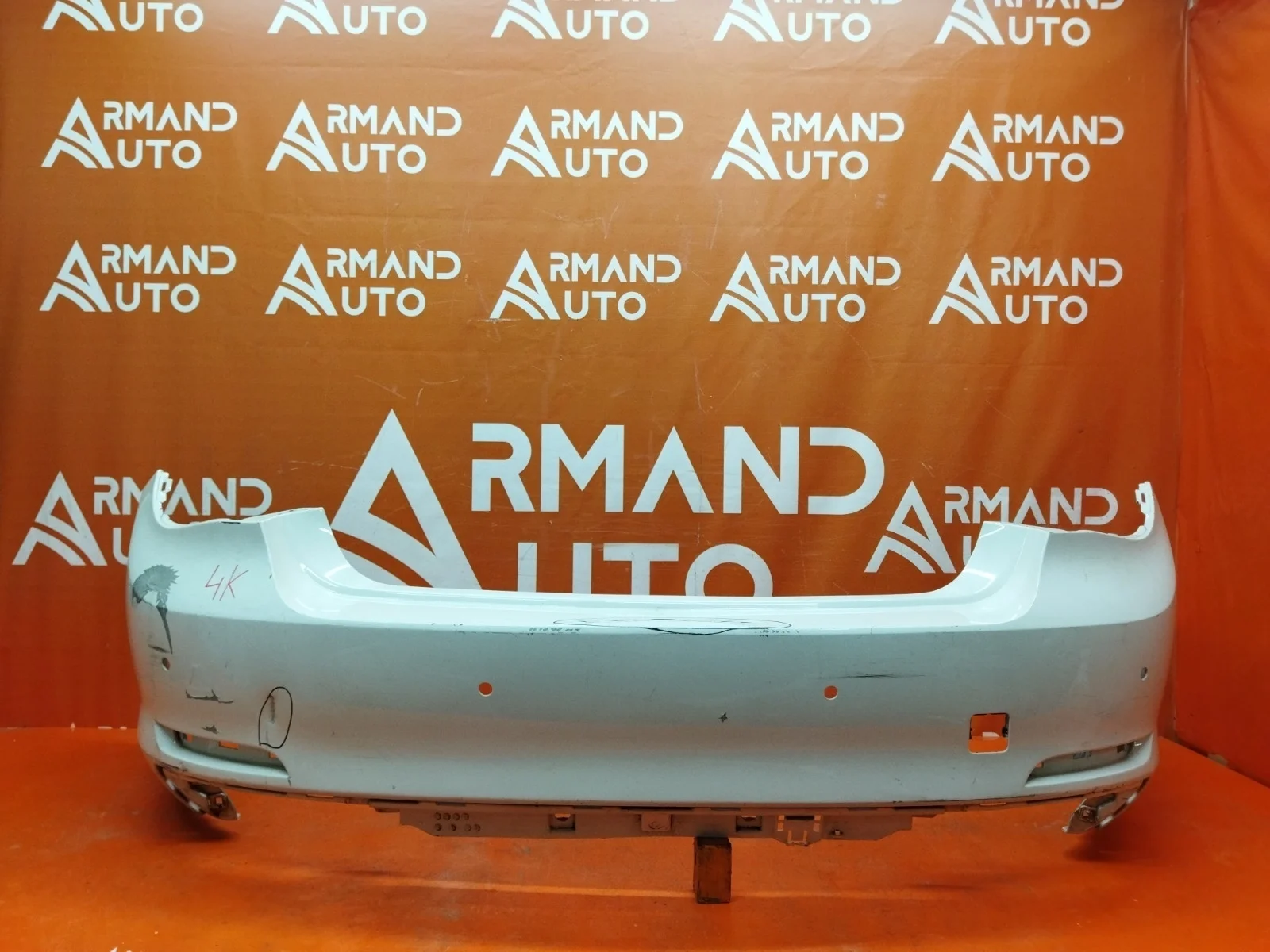 Бампер BMW 7 series 2008-2012 51127209924 F01 F02 F04, задний