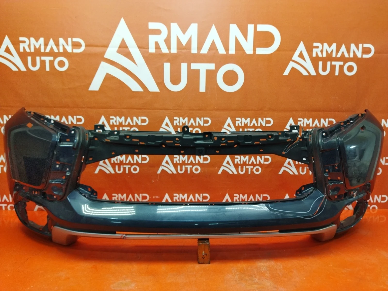 Бампер Mitsubishi Pajero Sport 2015-2021 6400H065 3, передний