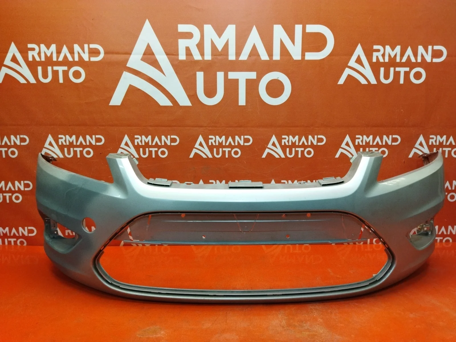 Бампер Ford Focus 2008-2011 1521127 2, передний