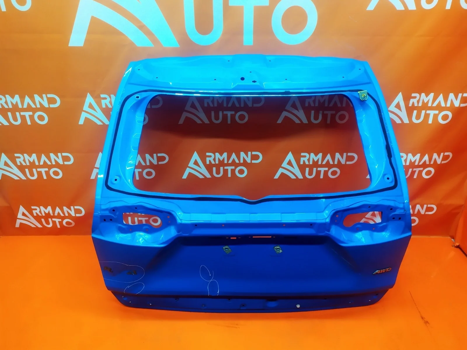 Дверь багажника Toyota RAV4 2018-нв 670050R370 5 XA50