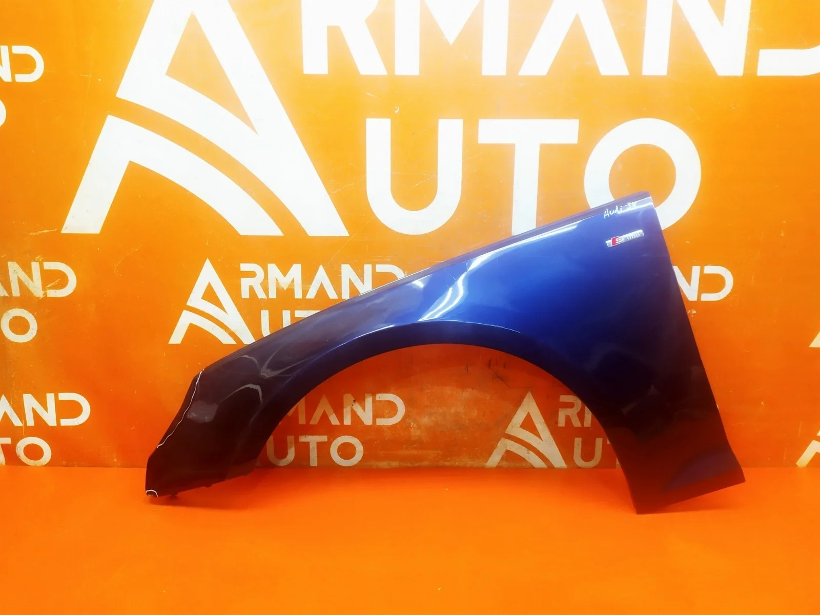 Крыло Audi A4 2015-2020 8W0821105A 5 B9, переднее левое