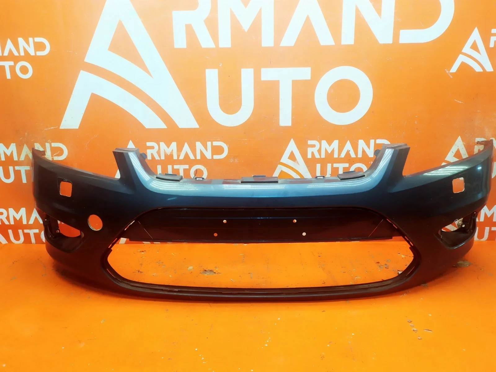 Бампер Ford Focus 2008-2011 1521127 2, передний