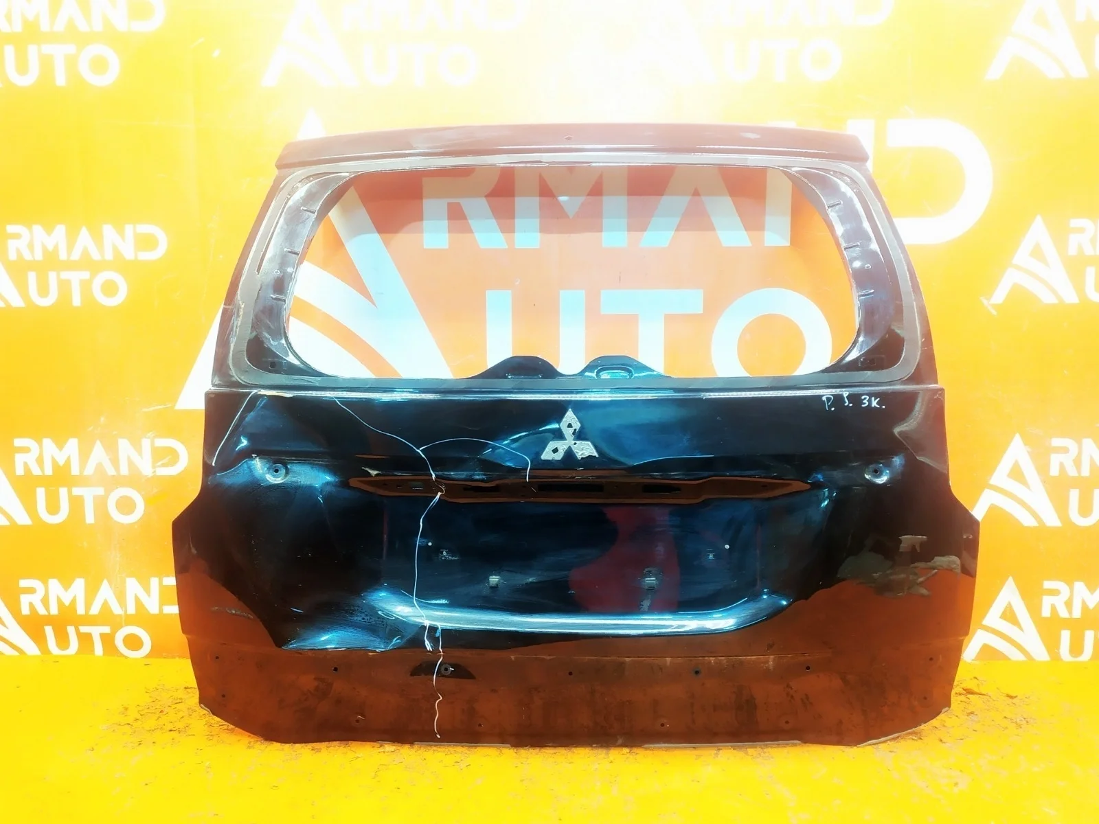 Дверь багажника Mitsubishi Pajero Sport 2015-2021 5801B685 3