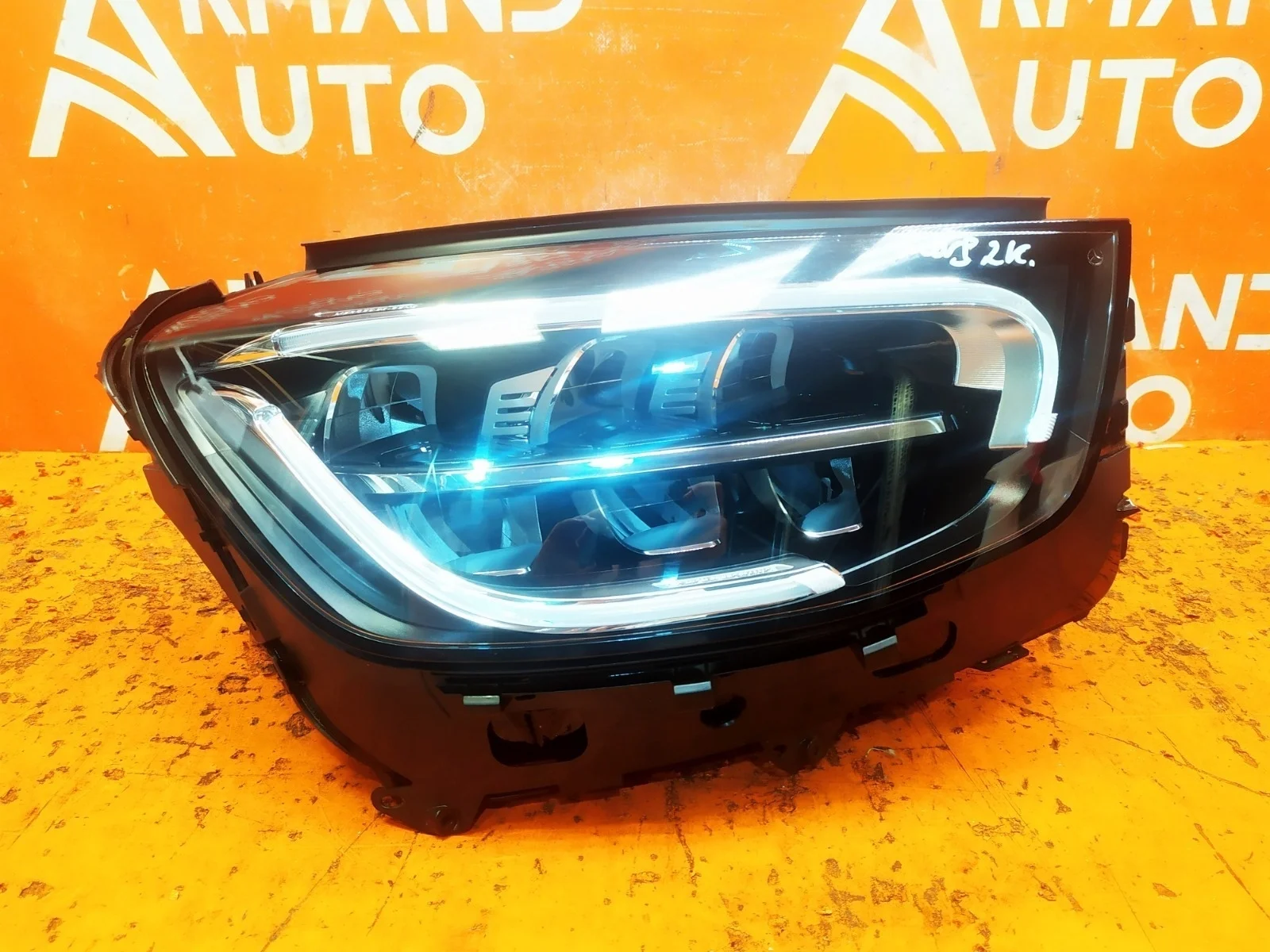 Фара Mercedes GLC-Class 2019-2022 A2539068201 X253, правая