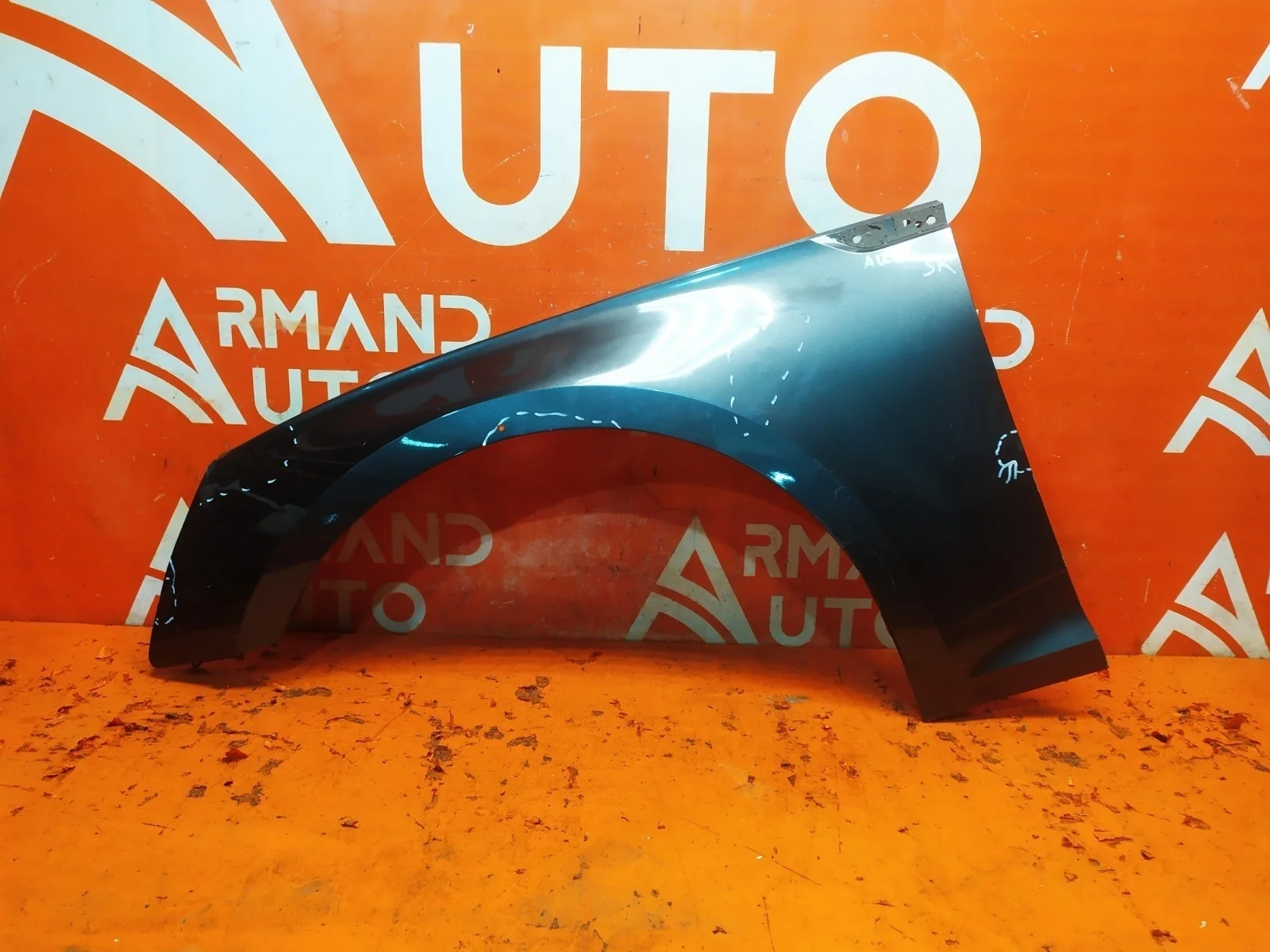 Крыло Audi A5 2016-2025 8W6821105B 2 F5, переднее левое