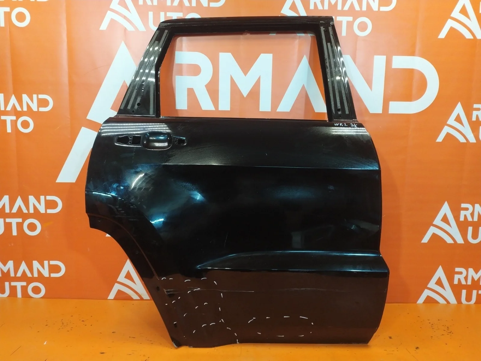 Дверь Jeep Grand Cherokee 2010-2022 55113634AO WK2, задняя правая