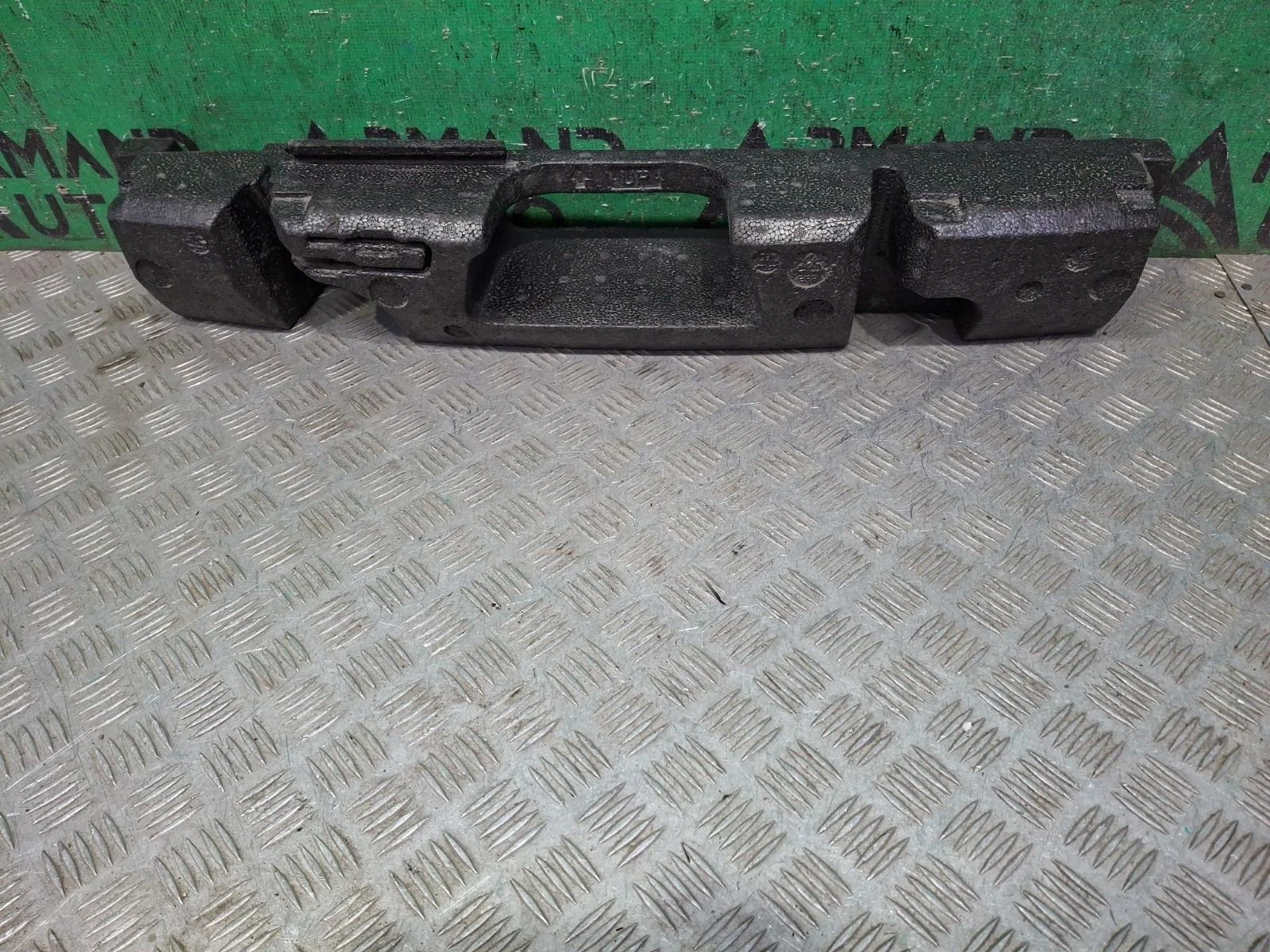 Абсорбер бампера Nissan Qashqai 2006-2013 85090JD00A 1 J10, задний