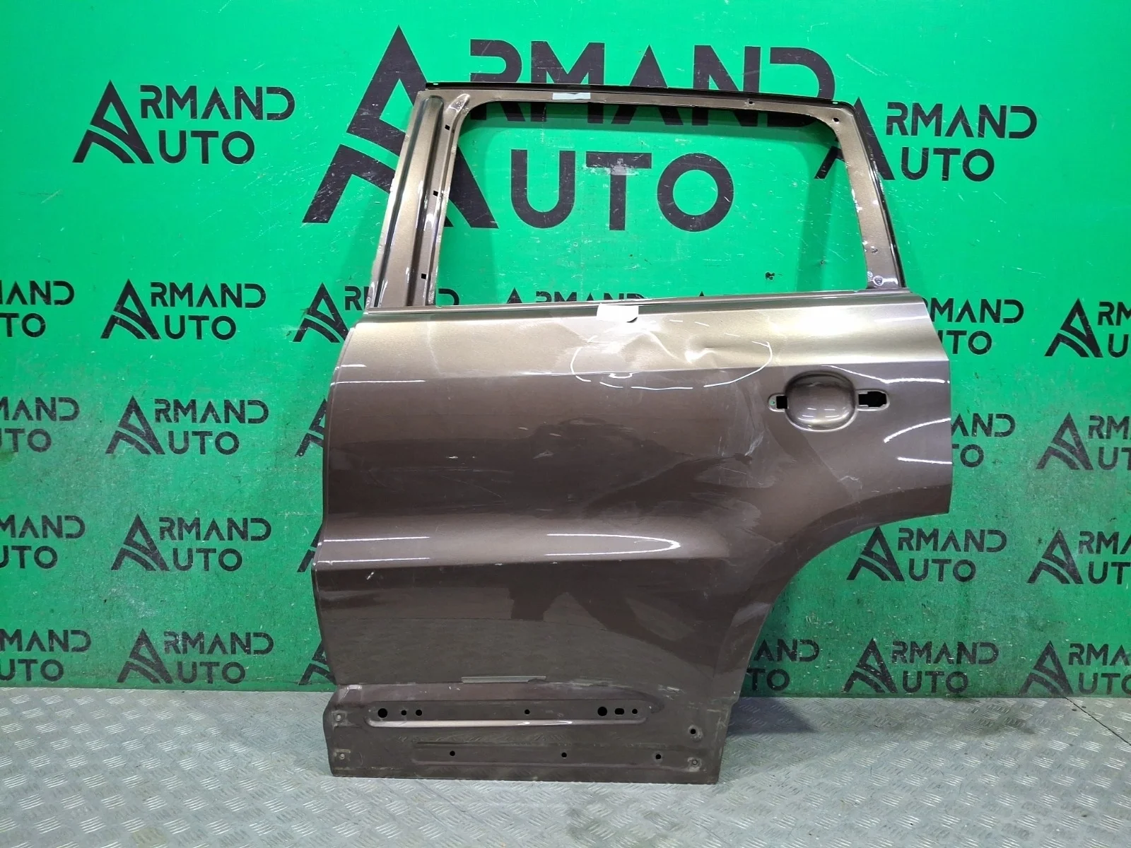 Дверь Volkswagen Tiguan 2007-2018 5N0833055A 1, задняя левая
