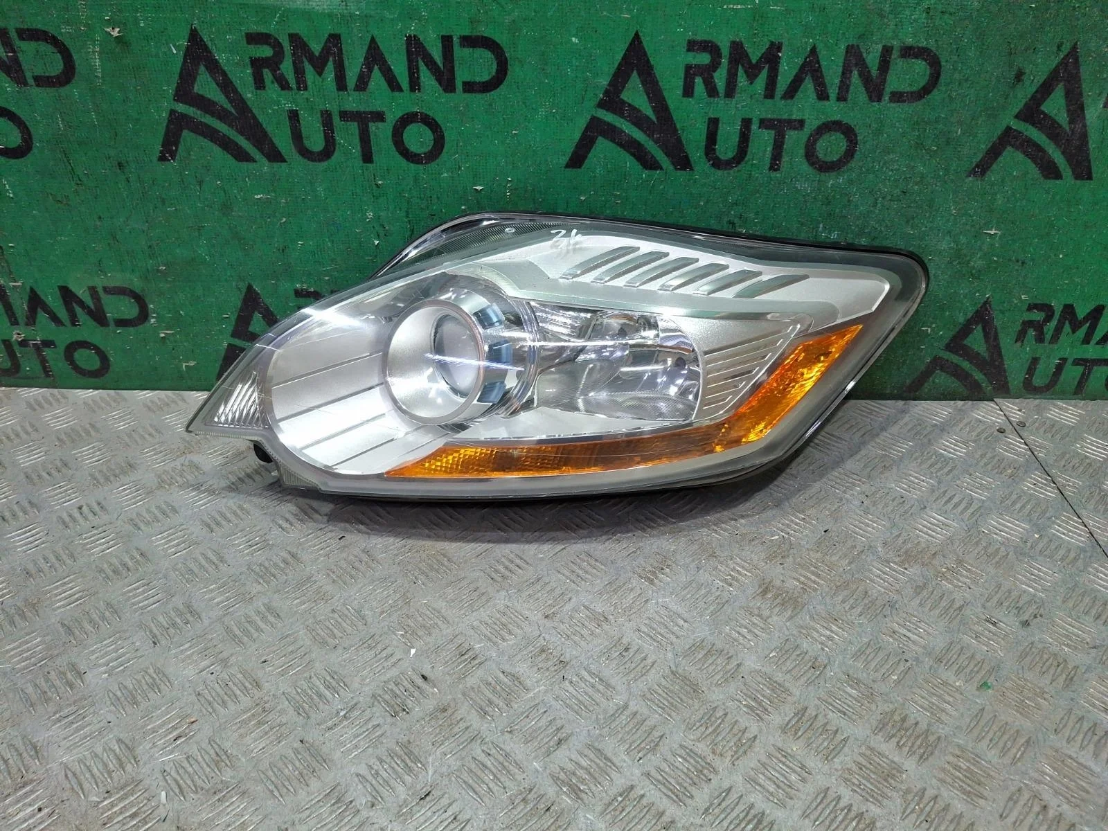 Фара Ford Kuga 2008-2012 1590743 1, левая