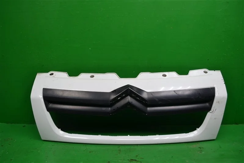 Решетка радиатора CITROEN JUMPER 2006-2014 1614288280 2