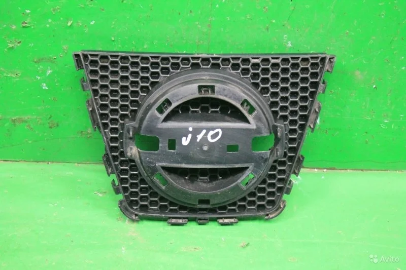 Накладка решетки радиатора NISSAN QASHQAI 2006-2010 62310JD00B 1 J10