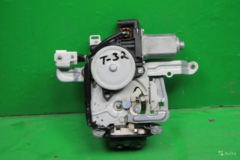 Замок двери багажника NISSAN X-TRAIL 2013-2022 905001AA0B 3 T32