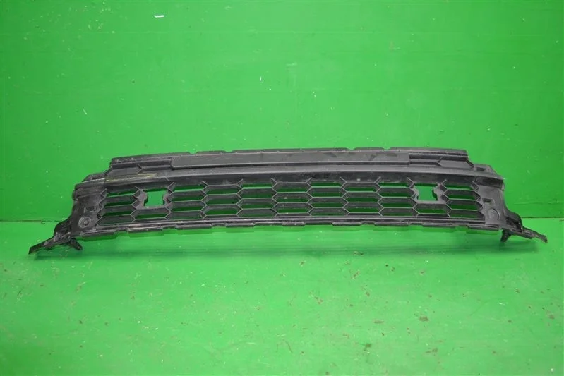 Решетка бампера SKODA KODIAQ 2016-2022 5658536779B9 1, передняя
