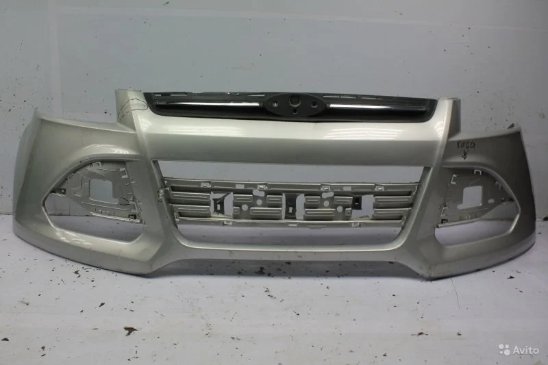 Бампер FORD KUGA 2012-2016 1801935 2 CBS, передний