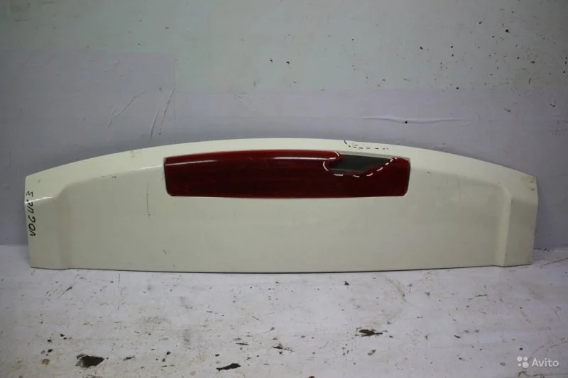 Спойлер двери багажника LAND ROVER RANGE ROVER 2002-2012 LR012831 3 L322