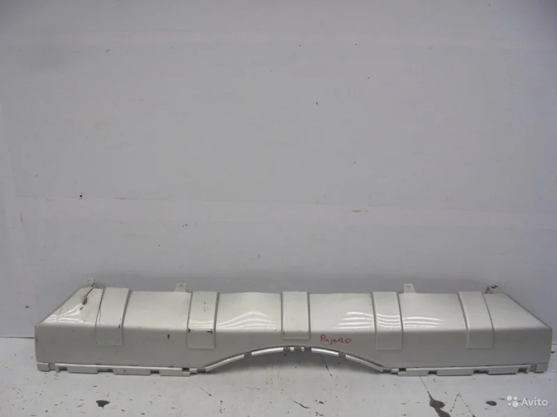 Накладка бампера MITSUBISHI PAJERO 2006-2022 6410A579 4, задняя