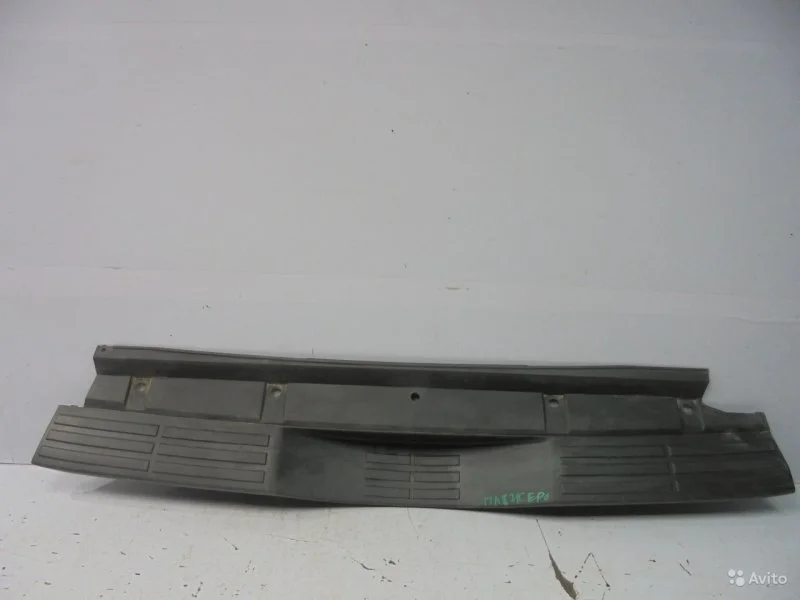 Накладка бампера верхняя MITSUBISHI PAJERO 2006-2022 6410A186 4, задняя