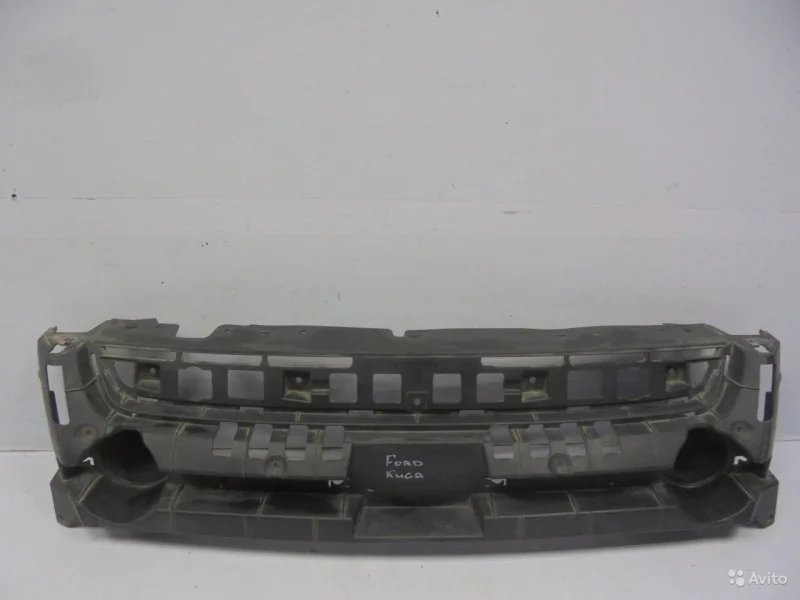 Кронштейн решетки радиатора FORD KUGA 2012-2016 1870314 2 CBS
