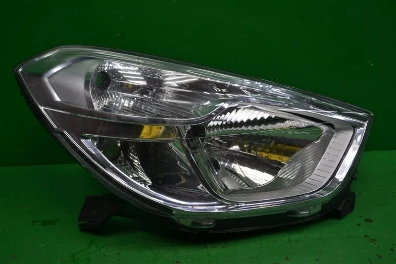 Фара RENAULT DOKKER 2012-2021 260109545R 1, правая