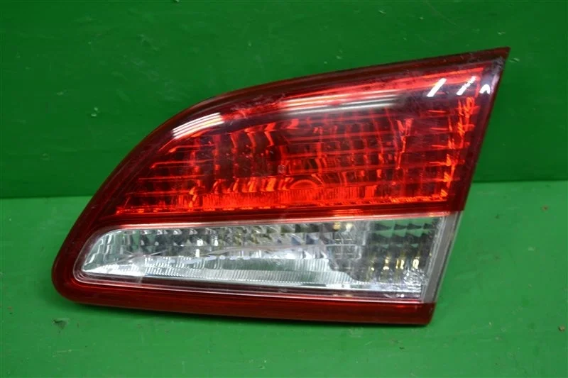 Фонарь внутренний NISSAN ALMERA 2012-2018 265504AA1A G15, правый
