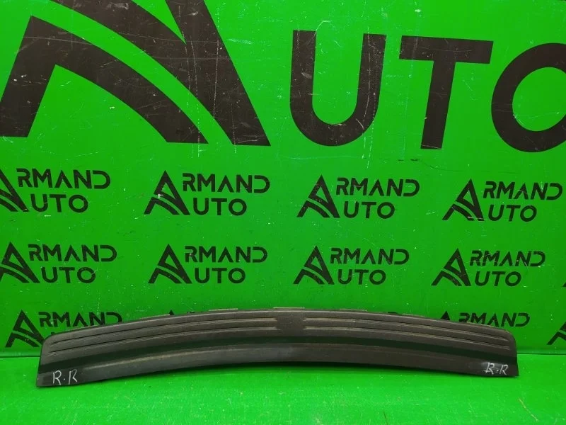 Накладка бампера LAND ROVER FREELANDER 2006-2014 LR005751 2, задняя