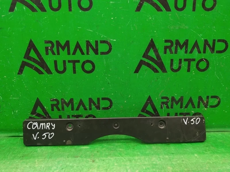 Площадка под Гос номер TOYOTA CAMRY 2014-2017 5310233040 7 XV50, передняя
