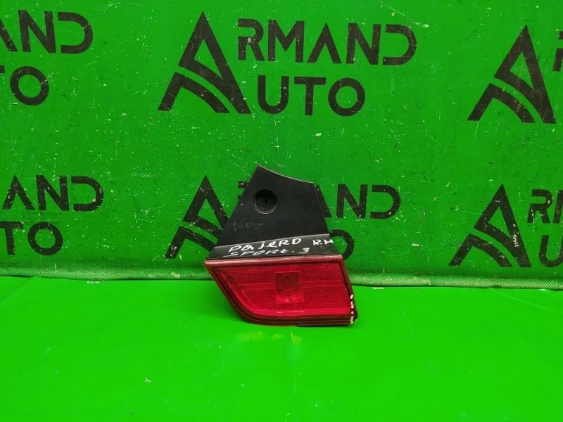 Фонарь противотуманный MITSUBISHI PAJERO SPORT 2015-2021 8355A086 3, правый