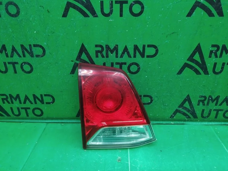 Фонарь внутренний TOYOTA LAND CRUISER 2007-2012 8158160180 200, правый