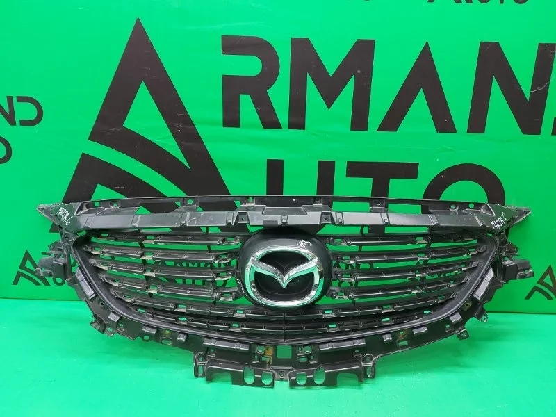 Решетка радиатора MAZDA 6 2015-2018 G46L50712A 3 GJ