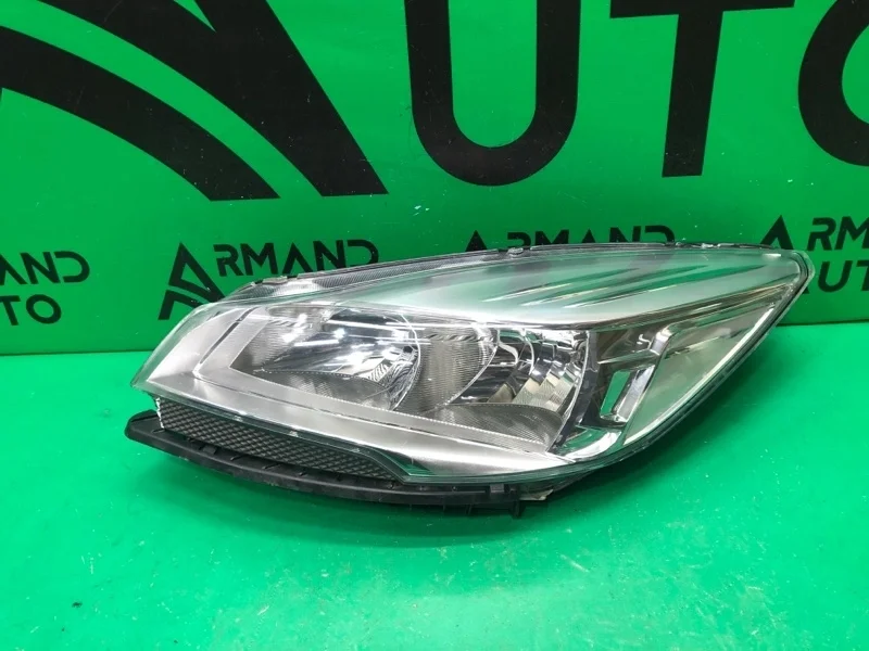 Фара FORD KUGA 2012-2016 1808350 2 CBS, левая