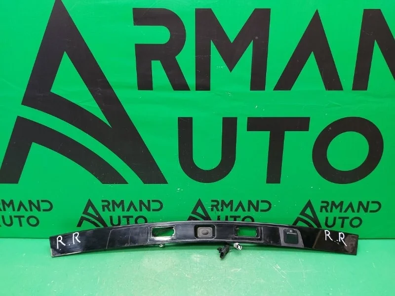 Накладка двери багажника LAND ROVER DISCOVERY SPORT 2014-нв LR133323 1 L550