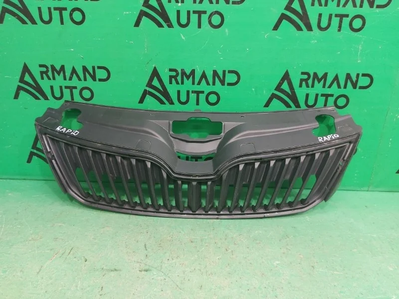 Решетка радиатора SKODA RAPID 2014-2020 5JA8536689B9 1