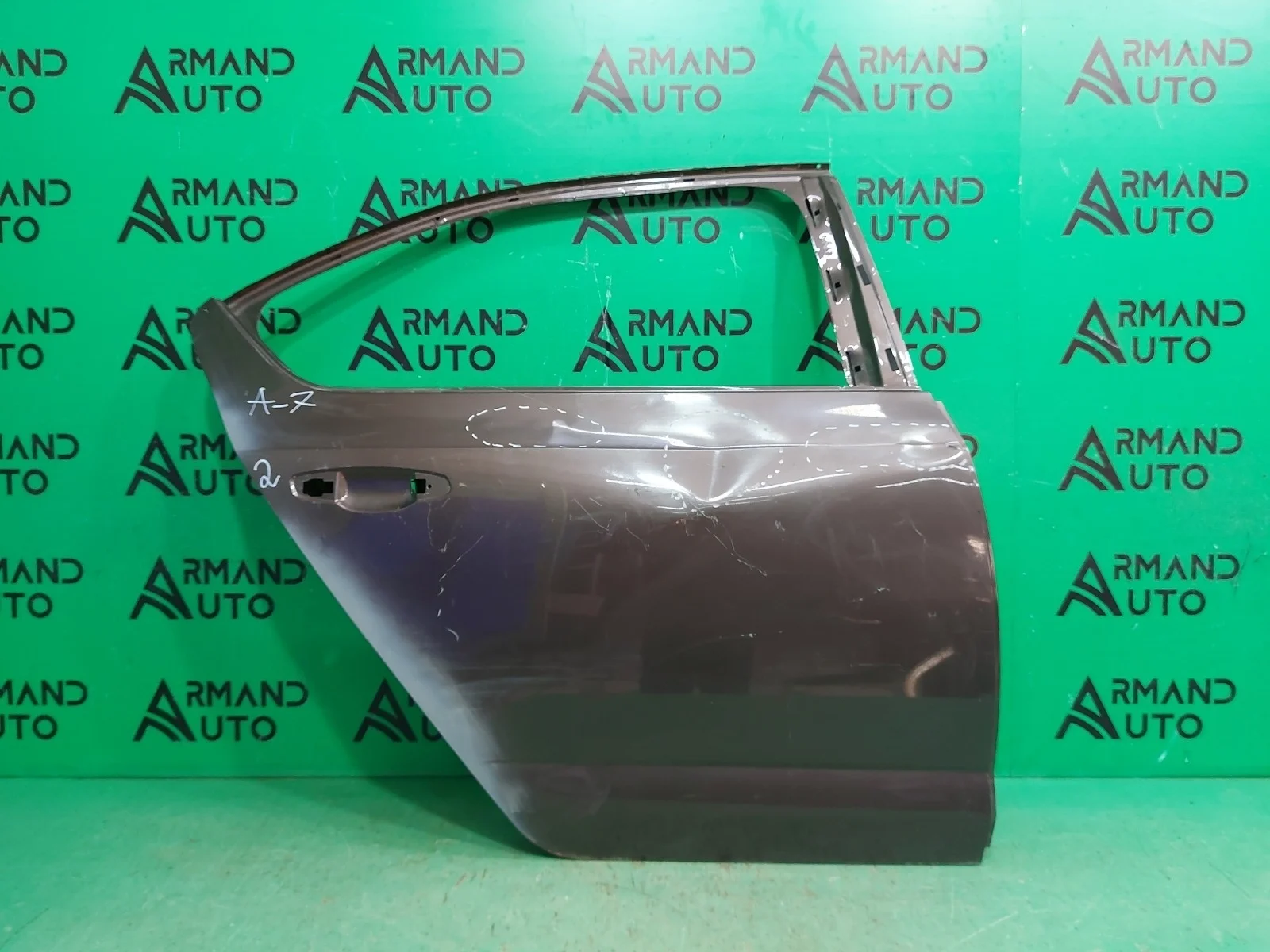 Дверь SKODA OCTAVIA 2013-2020 5E5833052B 3 A7 (5E), задняя правая