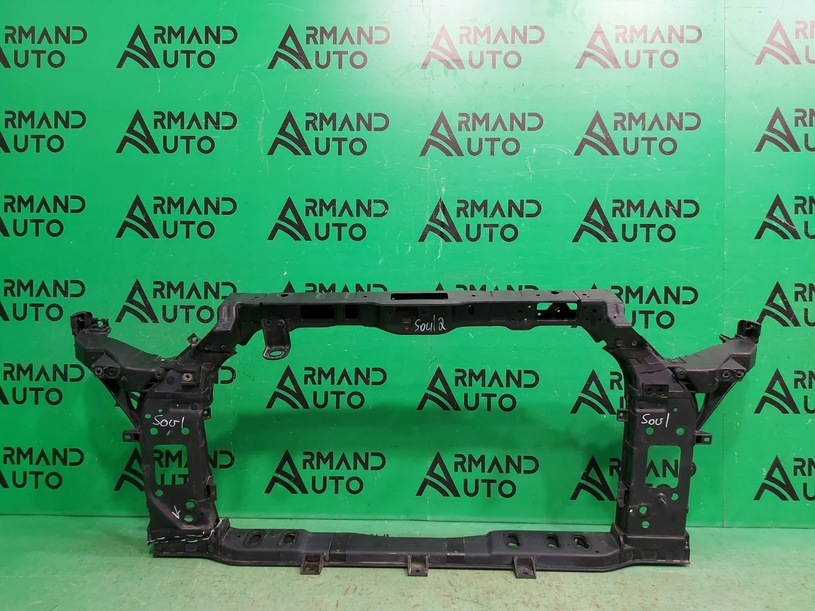 Панель передняя (суппорт радиатора) KIA SOUL 2013-2019 64101B2000 2 PS
