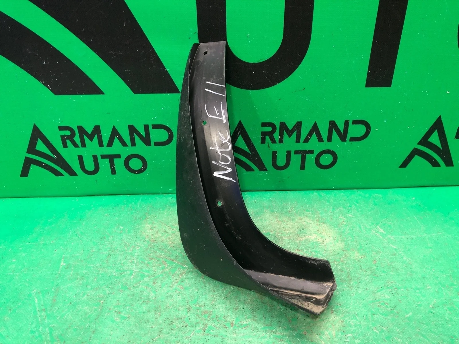 Брызговик NISSAN NOTE 2005-2013 788139U000 1, задний левый
