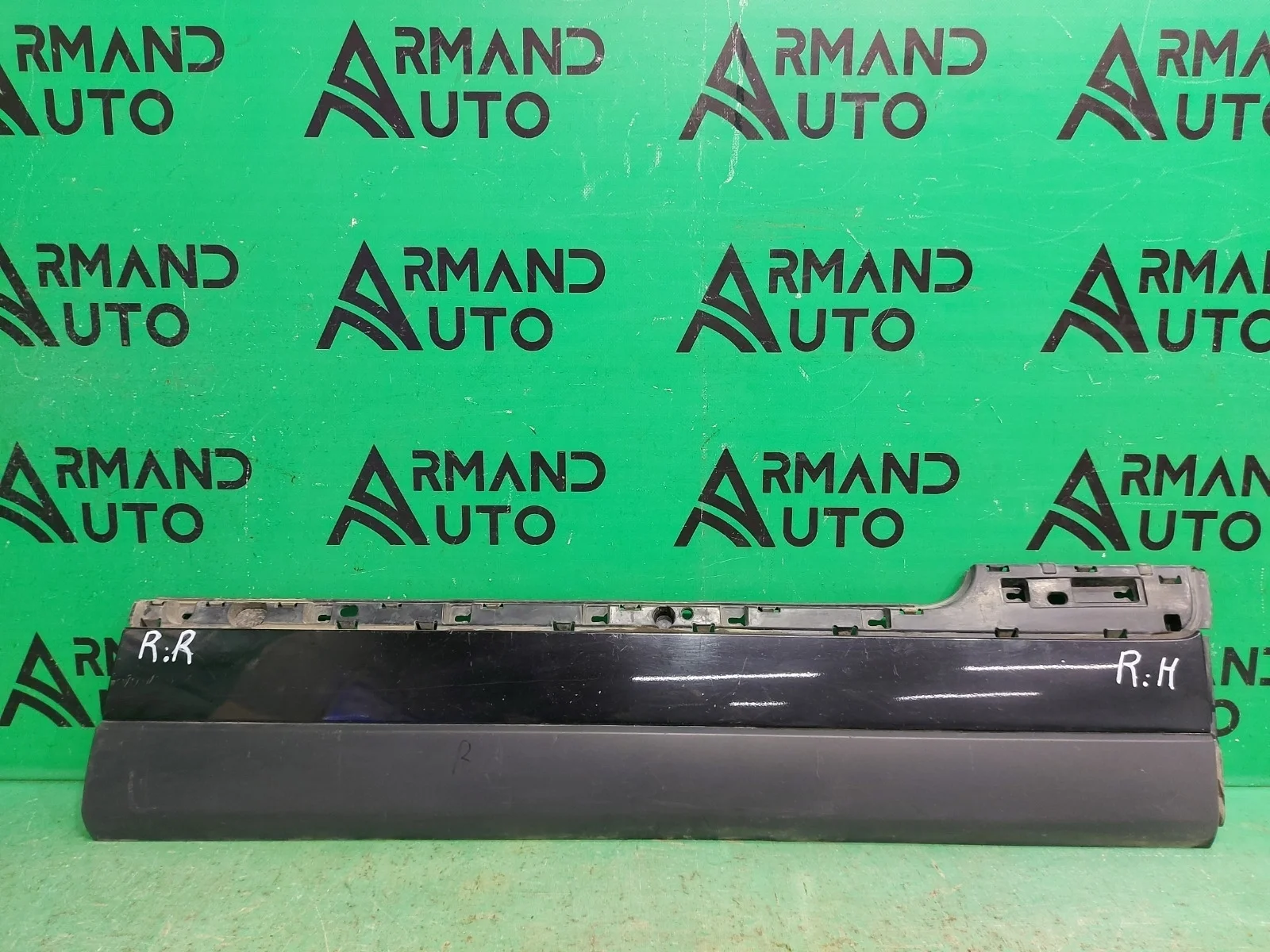 Молдинг двери LAND ROVER Range Rover 2012-2022 LR048804 4 L405, передний правый