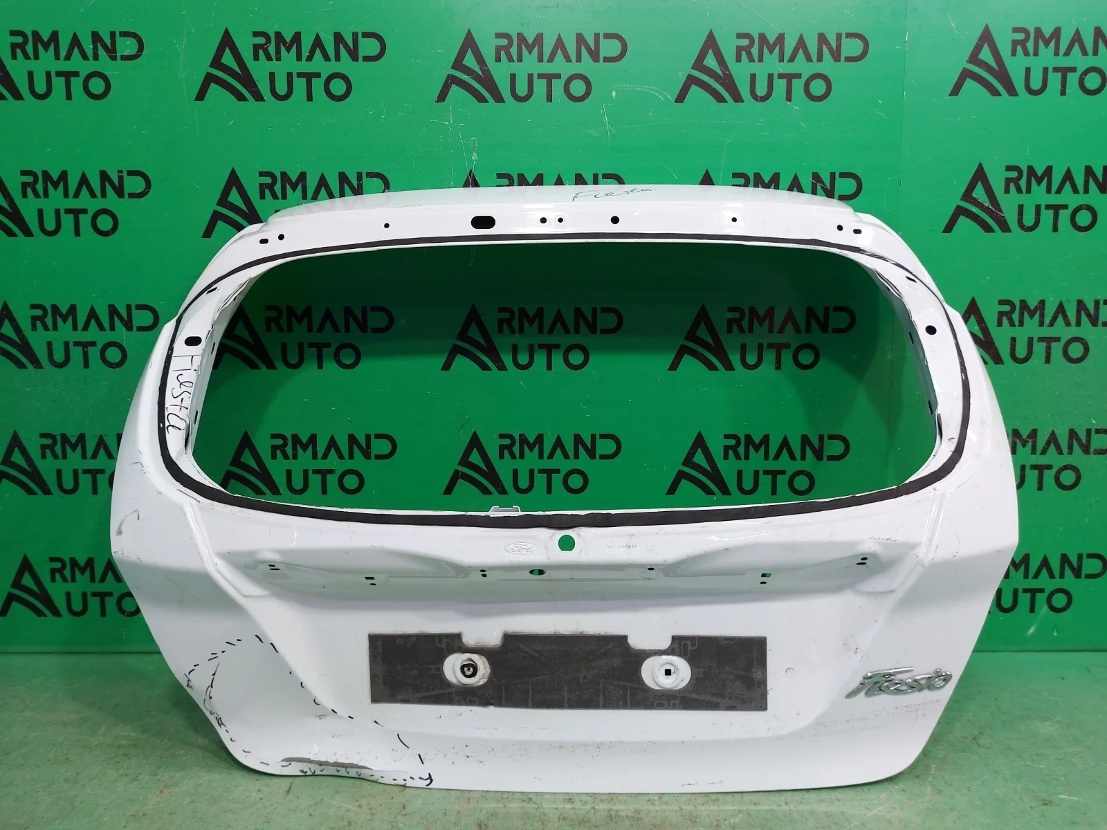 Дверь багажника FORD FIESTA 2008-2019 1763986 MK6