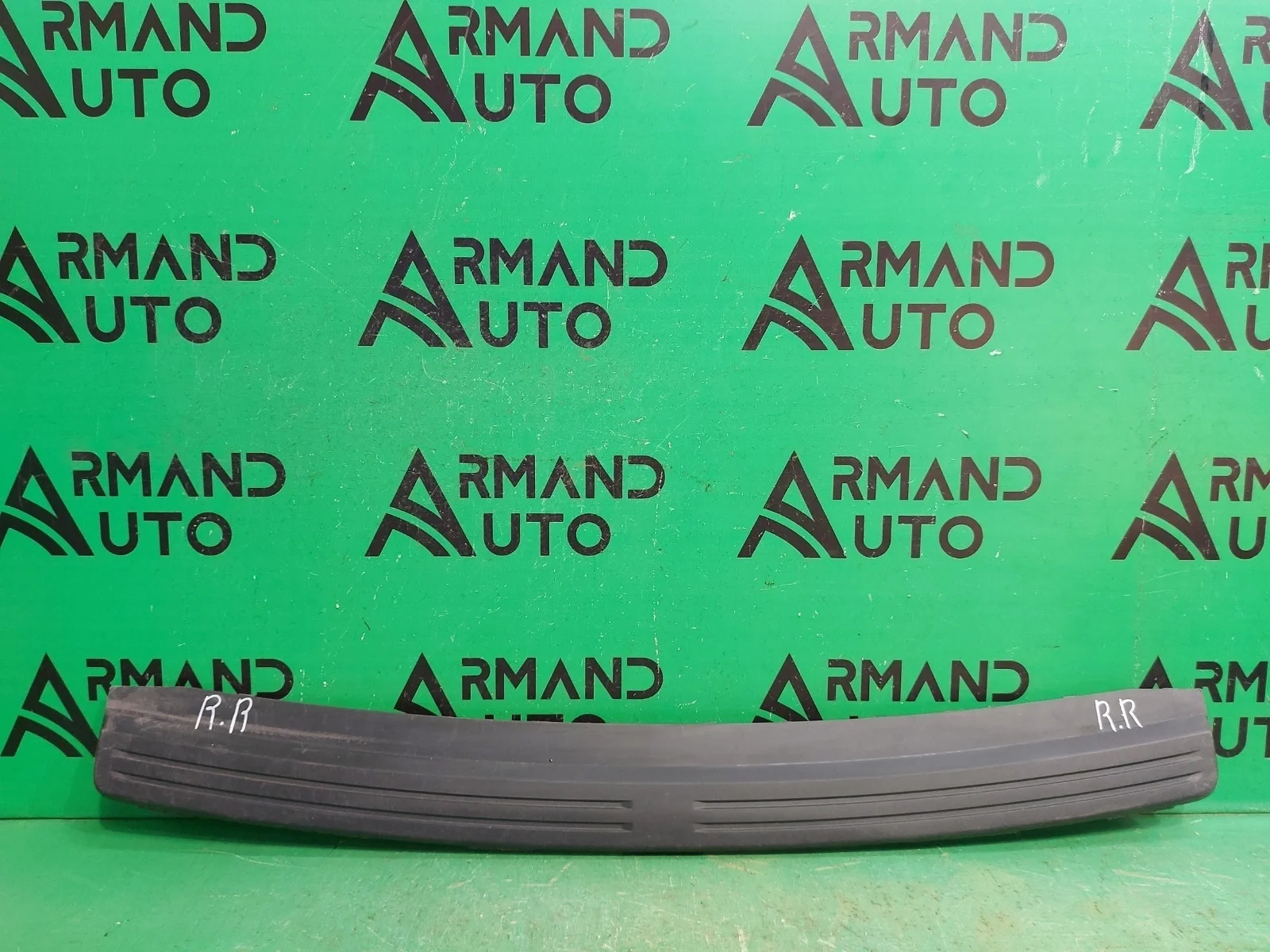 Накладка бампера верхняя LAND ROVER FREELANDER 2006-2014 LR005751 2, задняя