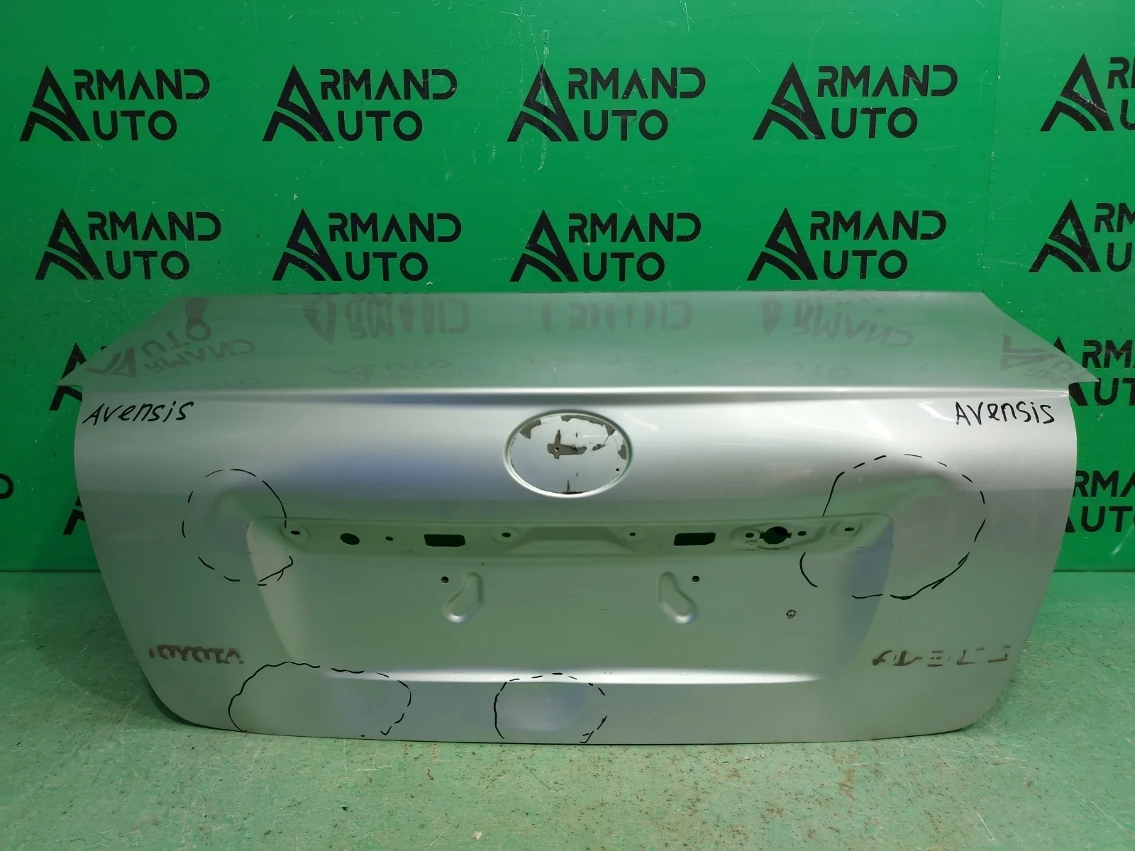 Крышка багажника TOYOTA AVENSIS 2003-2009 6440105050 2 Т250